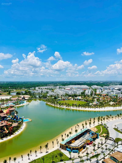 Giá chỉ 3.25 tỷ bao thuế phí - Bán lỗ 200 triệu - View công viên + hồ cảnh quan