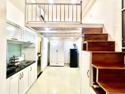Phòng Có Gác Đủ Nội Thất - Thang Máy Ngay Đầm Sen