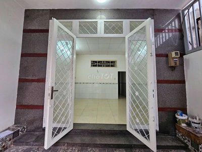 Bán gấp nhà Tân Bình giá rẻ bán gấp tính ra chỉ 64tr/m²