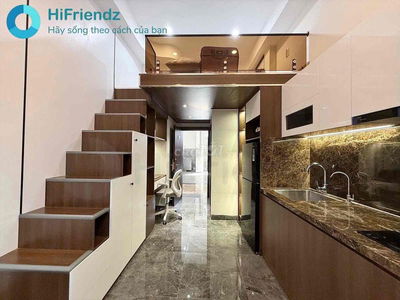 CĂN HỘ LUXURY MỚI SIÊU RẺ GIÁP QUẬN 1 CÓ BAN CÔNG