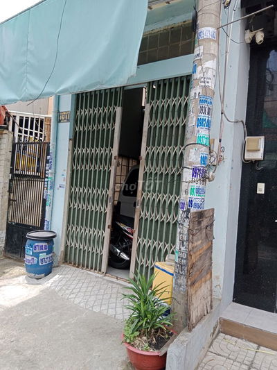 Cần pass phòng trọ mặt tiền