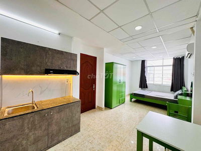 Studio Thang Máy Hẻm Xe Hơi Cửa Sổ Trời Full Nội Thất Mới Như Hình