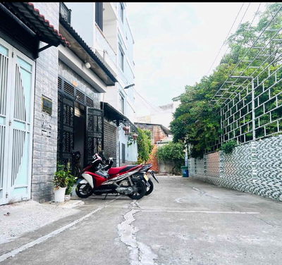 NHÀ ĐẸP 4 TẦNG – NGANG  5.1M – HẺM 7M Ô TÔ TRÁNH – NGUYỄN ẢNH THỦ, Q12