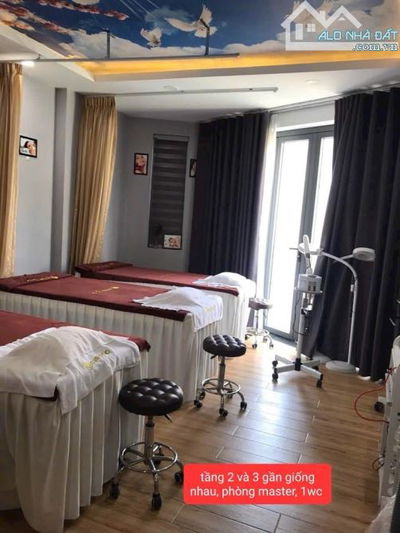 TT PHÚ NHUẬN, NHÀ MẶT TIỀN ĐƯỜNG HOA. SẴN DOANH THU, 5 TẦNG 40M2 CHỈ 13,58 Tỷ.