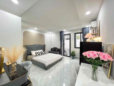 STUDIO SÂN SAU SIÊU RỘNG NGAY TRUNG TÂM QUẬN 7, CÁCH LOTTE MART CHỈ 3’