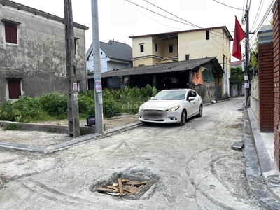 Bán lô đất thôn Xuân Nộn dt72m2 giá 3,98 tỷ lh ***