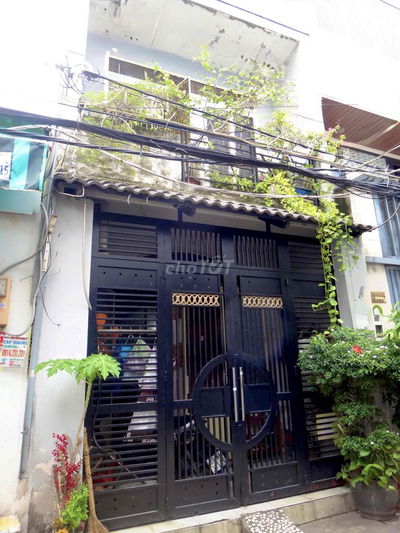 Nhà 2 tầng  ngay Lê Văn Quới, 46m2, 1 trệt 1 lầu, hẻm xe hơi, 4.7tỷ