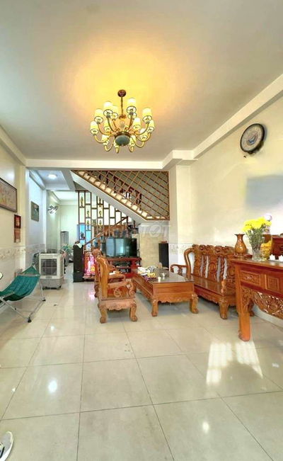 BÁN NHÀ ĐẸP SÁT TÂ.N KỲ TÂN QUÝ - KLG - ĐƯỜNG XE TẢI - 5PN - ( 5X15M )