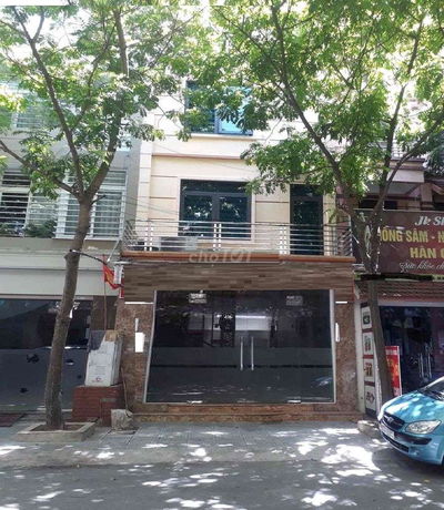 Cho thuê nhà liền kề Dt 80m2 x 5 tầng đường Trung Yên 10 - Trung Hòa