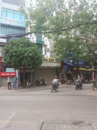Cho thuê nhà mặt ngõ 110 phố Trần Duy Hưng, Dt 50m2 x 5T tiện KD và VP