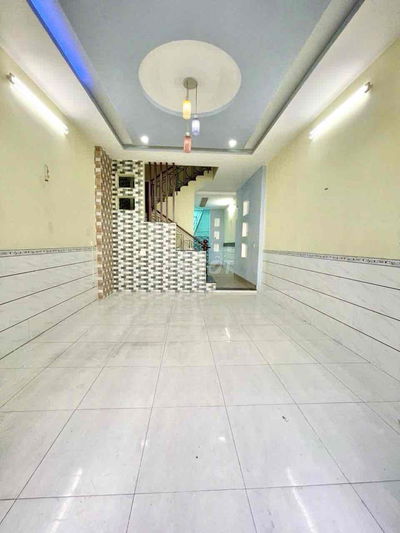 Nhà Đẹp 5x17m 1Lầu (3PN 2WC) Sân Rộng. Hẻm 3m. Khu Gò Xoài