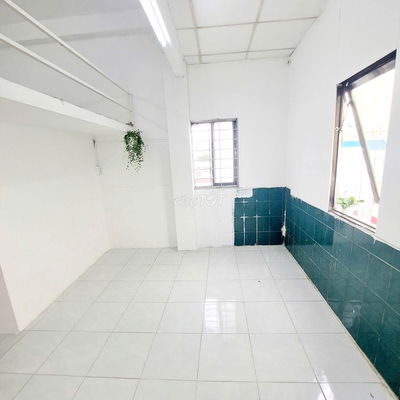 Phòng đẹp có Gác Lửng, Máy Lạnh - 26/42 Tân Sơn Nhì, Q.Tân Phú