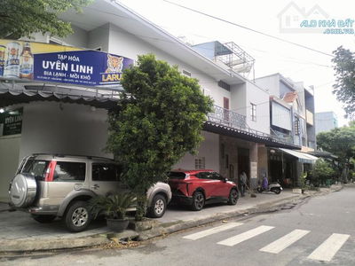 Bán nhà 2tầng.2mặt tiền đường.ngang khủng 18m trung tâm quận Liên chiểu Đà Nẵng