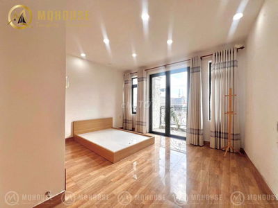 Căn hộ dịch vụ Studio ban công, Full nội thất
