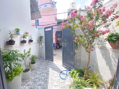 Nhà 116m2 đường Kinh Dương Vương