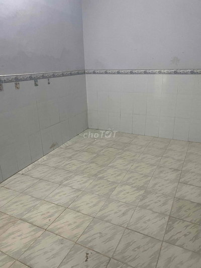 chính chủ cho thuê phòng 2,5tr có wc và bếp riêng
