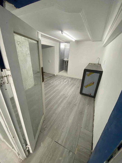khai trương 1pn gió trời  giá tốt máy lạnh thiết bị mới 100%