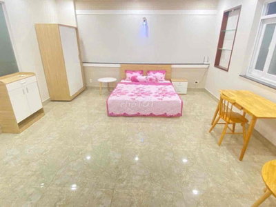 PHÒNG STUDIO MỚI , MT ĐƯỜNG  RỘNG 30 M . ĐẶNG THÙY TRÂM ,BÌNH THẠNH