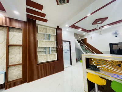 NHÀ 2 TẦNG 63M2 NỞ HẬU , TÂN HƯNG , Q.7 NGAY CẦU NGUYỄN VĂN CỪ