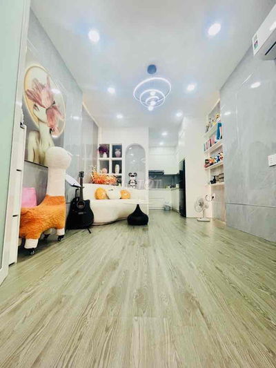 NHÀ ĐẸP LUNG LINH, FULL NỘI THẤT - 21M2, 4TẦNG - LÝ CHÍNH THẮNG