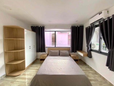 CHÍNH CHỦ CHO THUÊ STUDIO FULL NT CÓ BAN CÔNG RIÊNG THOÁNG MÁT NGAY TT