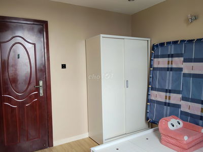 Cho thuê phòng chung cư, có máy lạnh