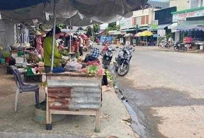 bán gấp miếng đất 250m2/450tr , quý anh chị thiện chí giảm 50tr