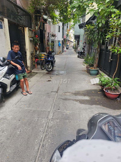 Chính chủ bán chia tài sản