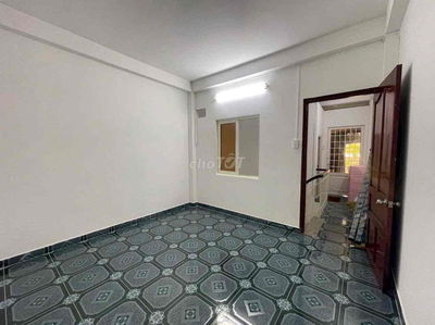 cho Nữ thuê Phòng Lý Thường Kiệt