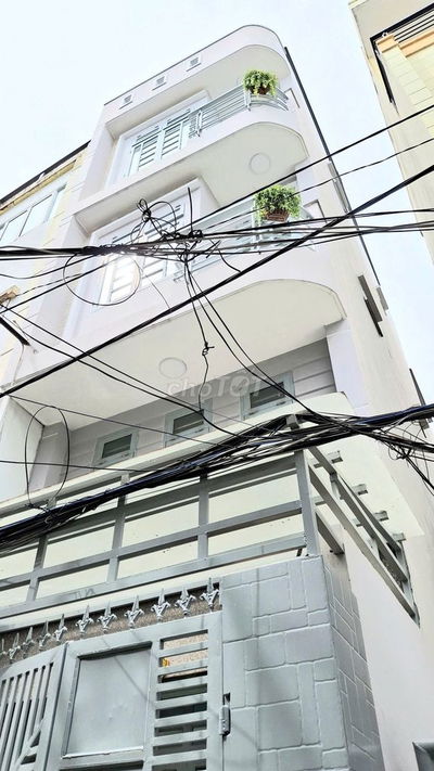 TÒA NHÀ GÓC 3 MẶT TIỀN KHÔNG LỘ GIỚI || NGANG 4M - 5 TẦNG