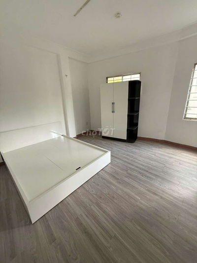 PHÒNG CAO CẤP, GIÁ SINH VIÊN