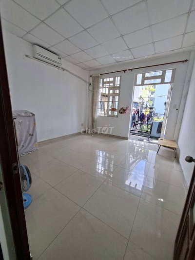 Phòng trọ có sẵn máy lạnh - Bình Thạnh