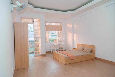 Studio ban công, Nơ Trang Long, Văn Lang, Bình Thạnh