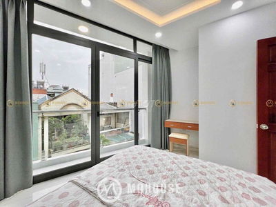 Căn hộ 2 Phòng ngủ ban công thoáng full nội thất Sư Vạn Hạnh quận 10