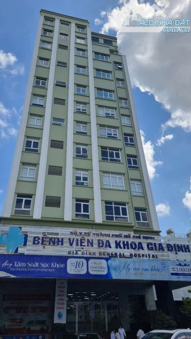 Bán nhà mặt tiền 484Q Nơ Trang Long, P.13, Q.Bình Thạnh. DT: 26 x 18m, CN: 338m2 - 42 tỷ T