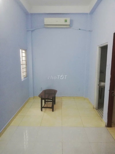 Cho thuê phòng dành cho nữ: địa chỉ 170/71/1 Bùi Đình Túy P12