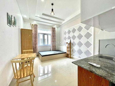 🧧Sudio cửa sổ lớn 35m2 ngay Ung Văn Khiêm, Bình Thạnh. Full nội thất.