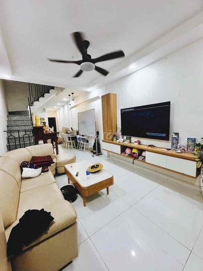 Nhà Hồ Bá Phấn, 64m2, 2PN, 2WC, Ngay Metrol