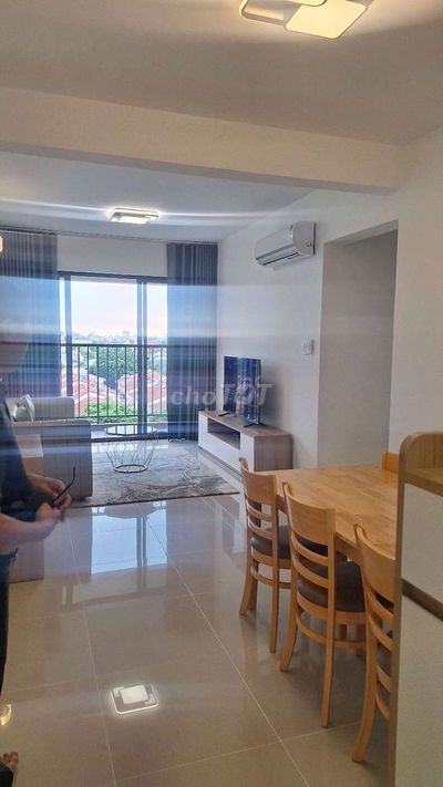 Cho thuê căn góc 3 PN 2 WC nhà mới 100% full nội thấtgiá 8tr5 sátLotte