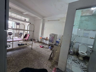 Phòng đang sửa 35m2 ban công mặt tiền Ngô Tất Tố hẻm oto sát Q1