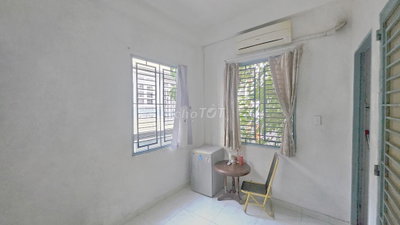 PHÒNG RIÊNG GIÁ RẺ GẦN HÀNG XANH HẺM 180-XVNT