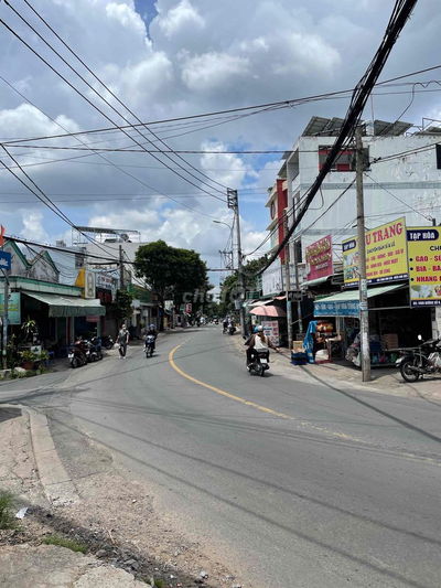 cần sang gấp mặt bằng vị trí đẹp