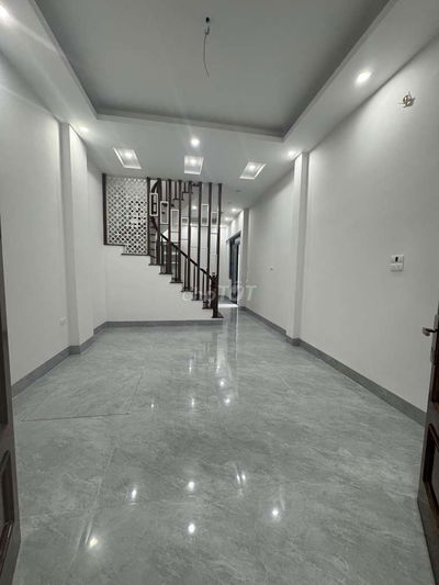 Cần Bán Gấp Nhà Phân Lô Ngõ 1295 Đường Giải Phóng - DD Hồ Linh Đàm