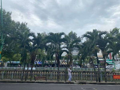 Bán Nhà, Đường trường Sa, P 3 Tân Bình Ngang 4,3M ,110M2
 Giá 12.XTỷ