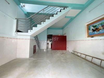 Nhà phố gần làng đại học quốc gia và BigC Go p. Đông Hòa