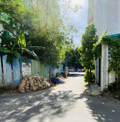 Nhà 3 tầng kiệt 2 oto Lê thanh nghị