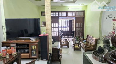 SIÊU PHẨM NHÀ 3 TẦNG MẶT TIỀN CA VĂN THỈNH – TRUNG TÂM HẢI CHÂU – NHÀ KIÊN CỐ VÀO Ở NGAY-