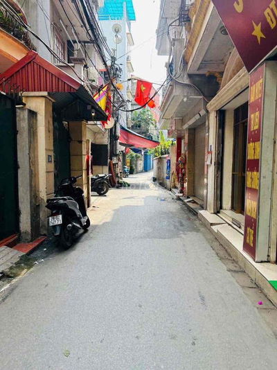 Tôi bán nhà Phố Tây Sơn - 32m2 -  chắc chắn - vị trí đẹp - 5,9 tỷ