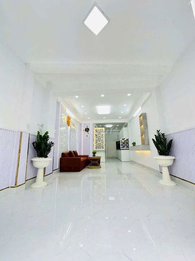 Cho thuê nhà hẻm xe hơi Nhà Bè