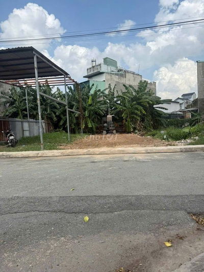 Bán đất mặt tiền Trịnh Thị Miếng Hóc Môn dt 90m2 shr Giá Siêu Hời